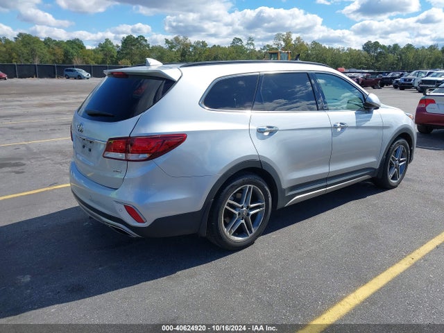 Hyundai Santa Fe Limited Ultimate 2017 KM8SR4HF6HU216871 Image 4