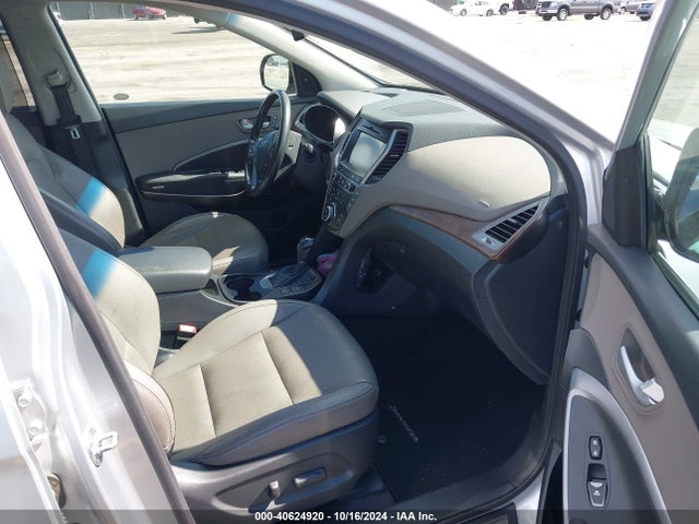 Hyundai Santa Fe Limited Ultimate 2017 KM8SR4HF6HU216871 Image 5
