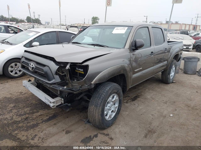 Toyota Tacoma Double Cab/trd Pro 2015 5TFLU4EN3FX144221 Image 2
