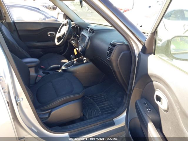 KNDJP3A53J7607952 KIA SOUL +