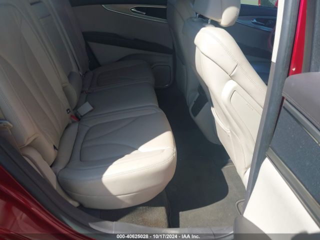 2LMPJ8K9XKBL13306 Lincoln Nautilus Select