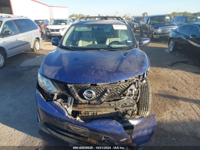 JN1BJ1CR4HW103942 Nissan Rogue Sport Sv