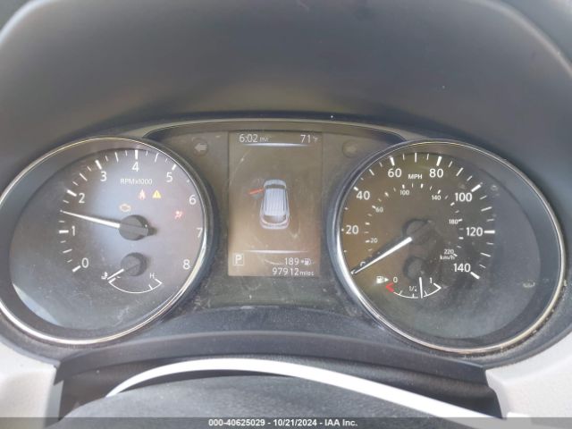 JN1BJ1CR4HW103942 Nissan Rogue Sport Sv