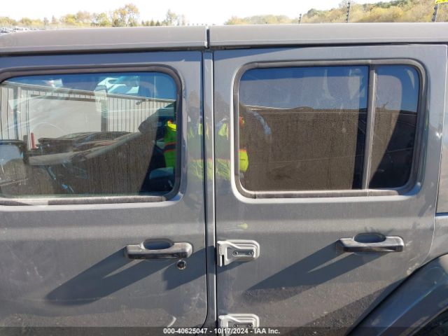 1C4JJXP65NW216158 Jeep Wrangler 4xe Unlimited Sahara 4x4