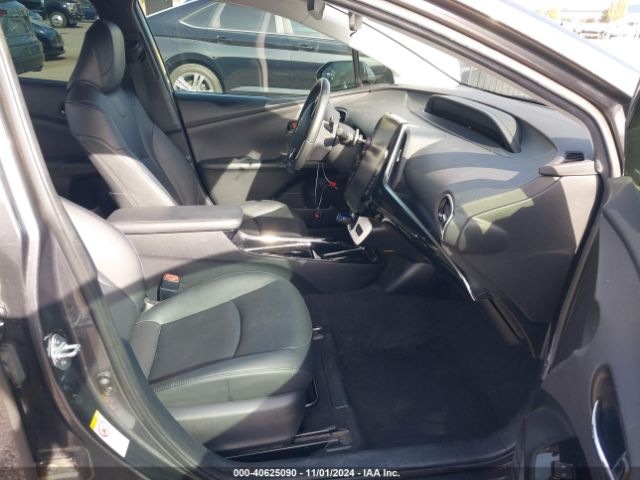 JTDKARFP8H3053098 Toyota Prius Prime Premium