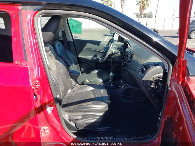 3C4NJCBB3KT646464 Jeep Compass Altitude Fwd
