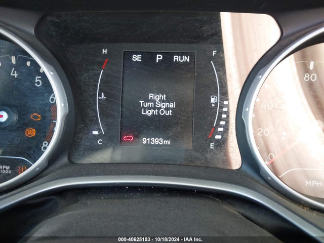 3C4NJCBB3KT646464 Jeep Compass Altitude Fwd
