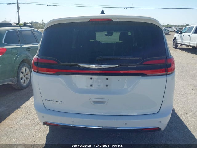Chrysler Pacifica Touring L 2023 2C4RC1BG3PR533829 Image 15