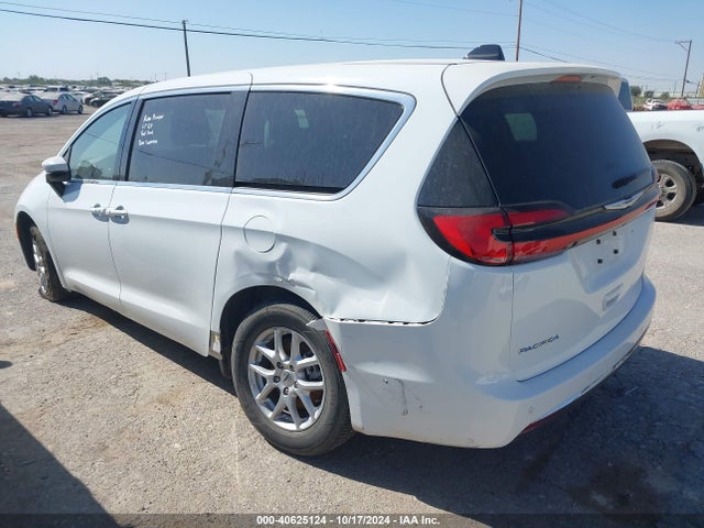 Chrysler Pacifica Touring L 2023 2C4RC1BG3PR533829 Image 3