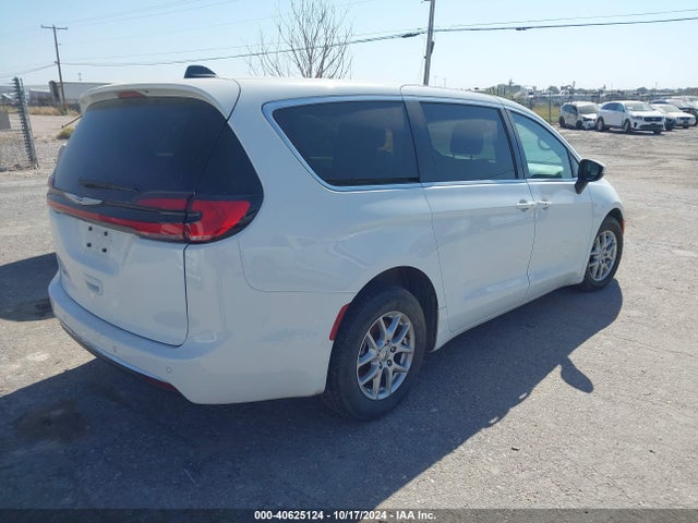 Chrysler Pacifica Touring L 2023 2C4RC1BG3PR533829 Image 4