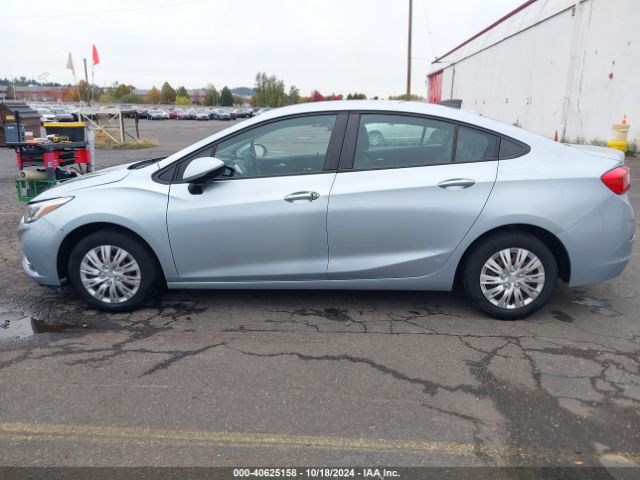 1G1BC5SM6H7222034 Chevrolet Cruze Ls Auto
