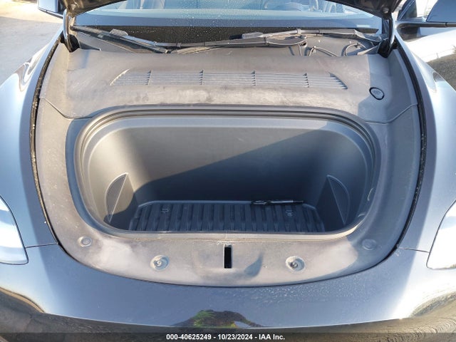 2021 TESLA MODEL Y 5YJYGDEE4MF299459 Photo 9