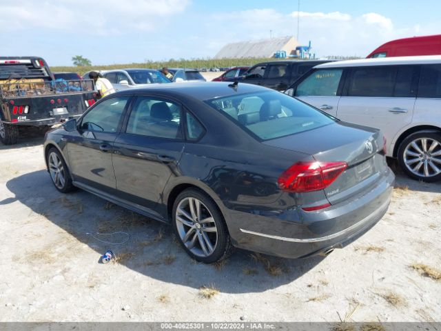 1VWAA7A39JC007822 Volkswagen Passat 2.0t R-line/2.0t S