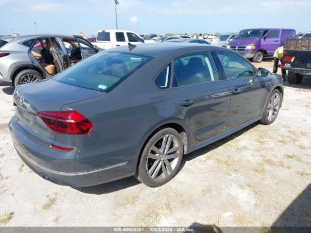 1VWAA7A39JC007822 Volkswagen Passat 2.0t R-line/2.0t S