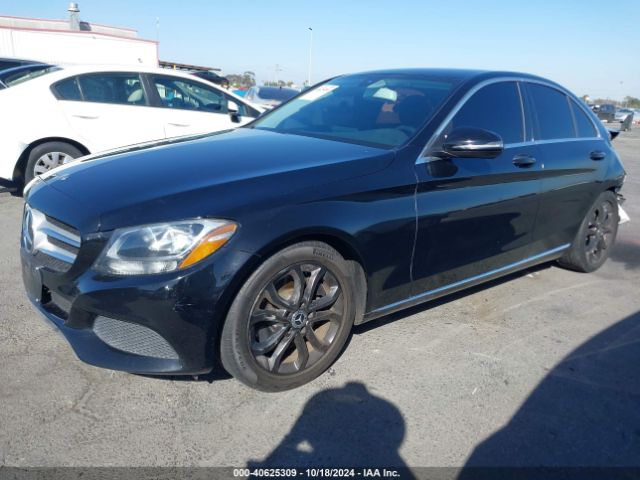 55SWF4JB6HU215054 Mercedes-Benz C 300 Luxury/sport