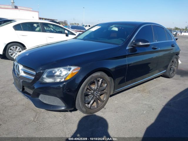 55SWF4JB6HU215054 Mercedes-Benz C 300 Luxury/sport