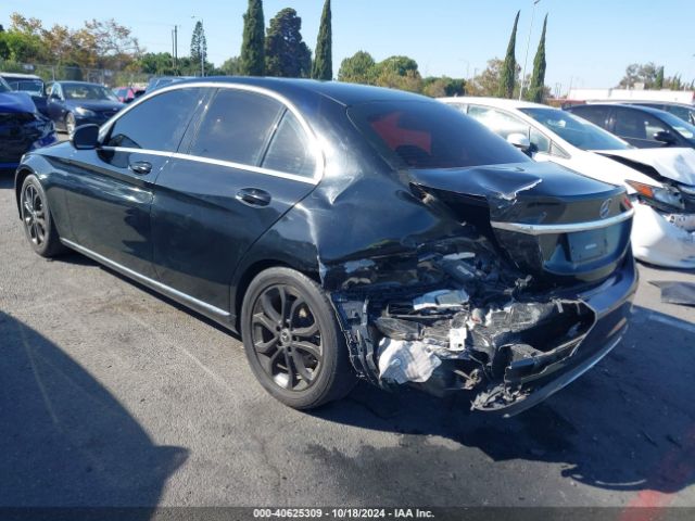 55SWF4JB6HU215054 Mercedes-Benz C 300 Luxury/sport