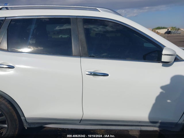 Nissan ROGUE SV 2017 KNMAT2MV8HP514405 Image 14