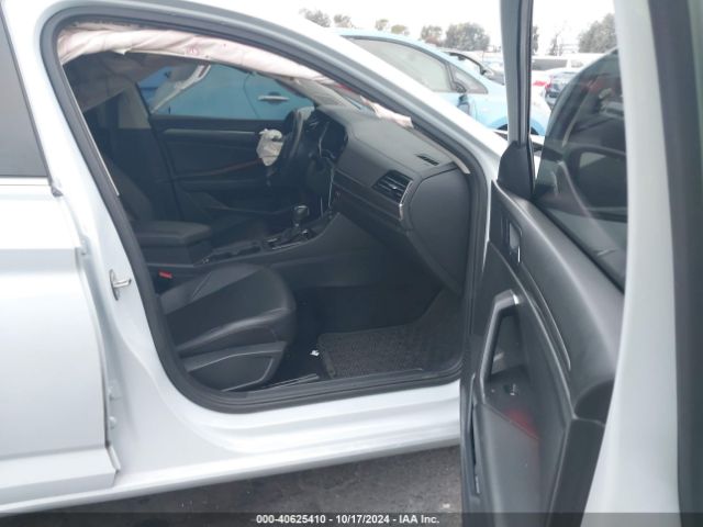 3VWE57BU4KM039395 Volkswagen Jetta 1.4t Sel