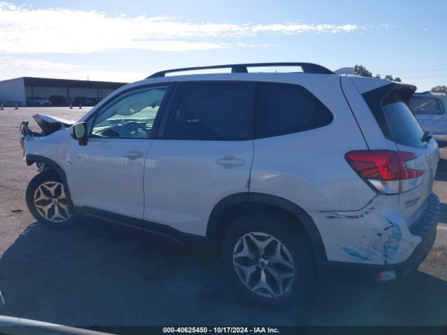JF2SKAJC6MH470706 Subaru Forester Premium