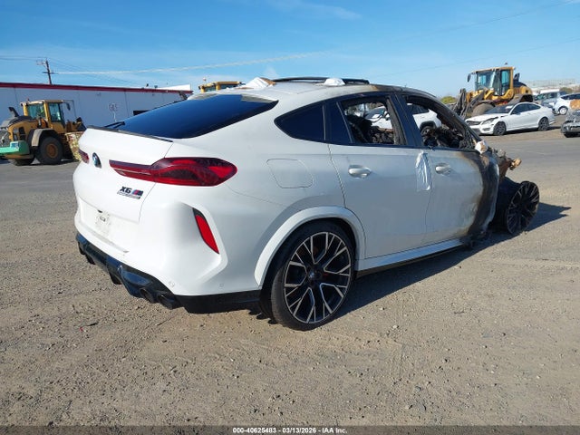 2022 BMW X6 M 5YMCY0C07N9J40350 Photo 3