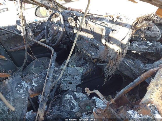 2022 BMW X6 M 5YMCY0C07N9J40350 Photo 4