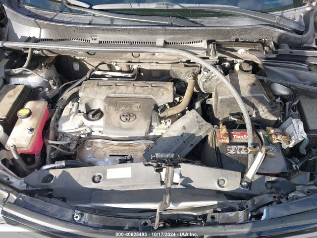 Toyota Rav4 Xle 2017 2T3WFREV2HW319179 Image 10