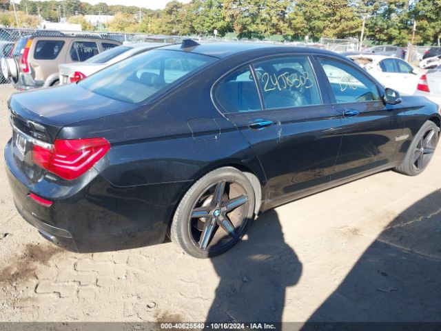 2013 BMW 740I WBAYA6C53DC995336 Photo 3