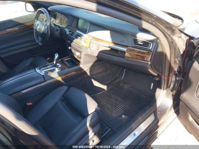 2013 BMW 740I WBAYA6C53DC995336 Photo 4