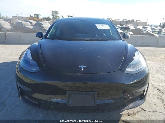 Tesla Model 3 Long Range Dual Motor All-wheel Drive 2022 5YJ3E1EB9NF143293 Image 11