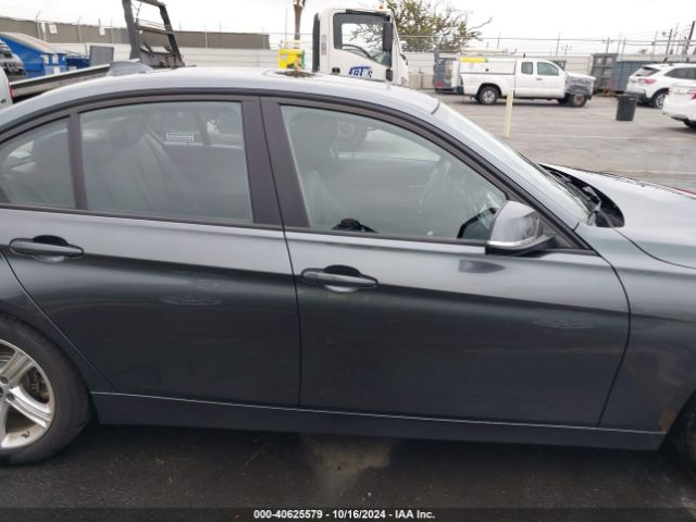 WBA3B1C56EP680454 BMW 320i