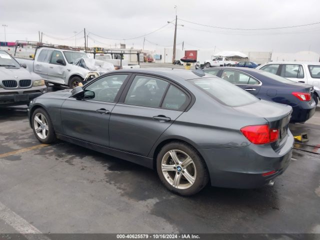 WBA3B1C56EP680454 BMW 320i