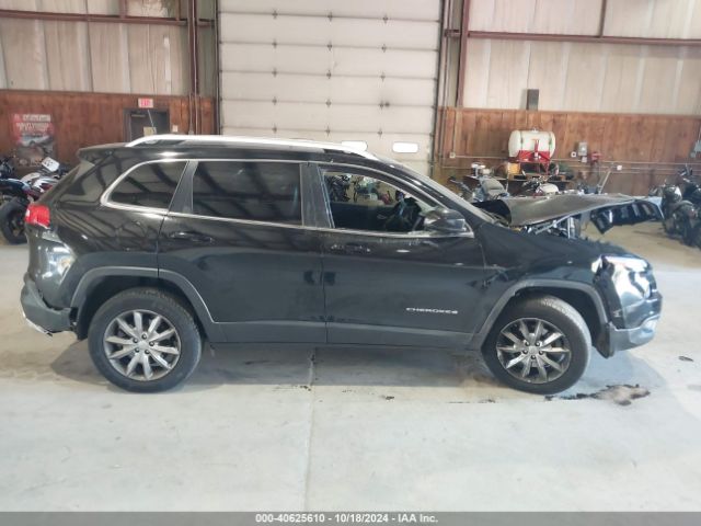 1C4PJMDX2JD610437 Jeep Cherokee Limited 4x4