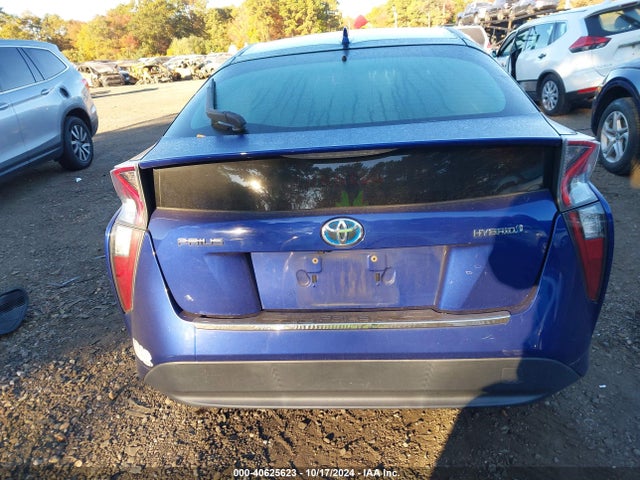 Toyota Prius Two 2016 JTDKBRFU0G3512450 Image 16