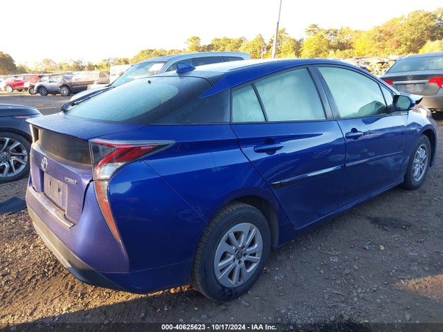 Toyota Prius Two 2016 JTDKBRFU0G3512450 Image 4