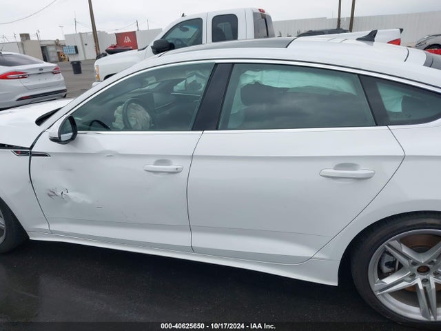 Audi 45 tfsi (2.0t) 2021 WAUDACF55MA011236 Image 14