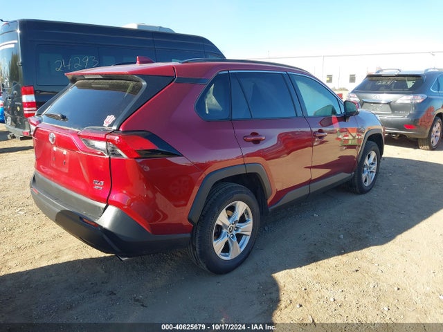 Toyota Rav4 Xle 2019 JTMP1RFV9KD516016 Image 4