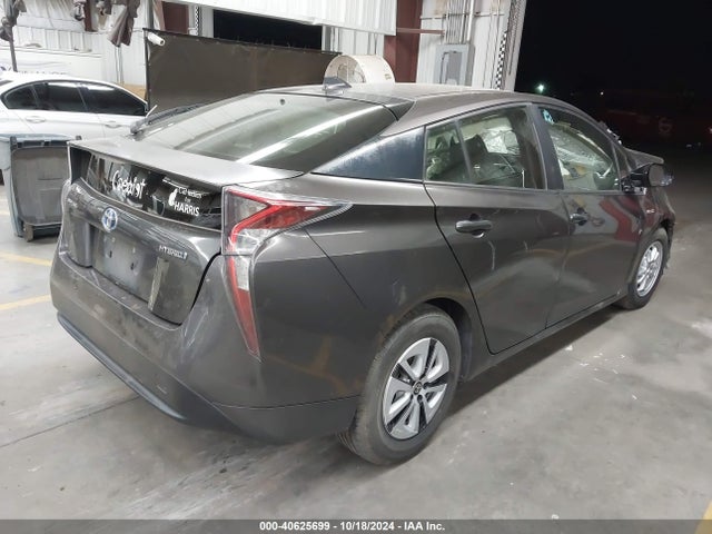 JTDKARFU5G3509420 Toyota Prius Three