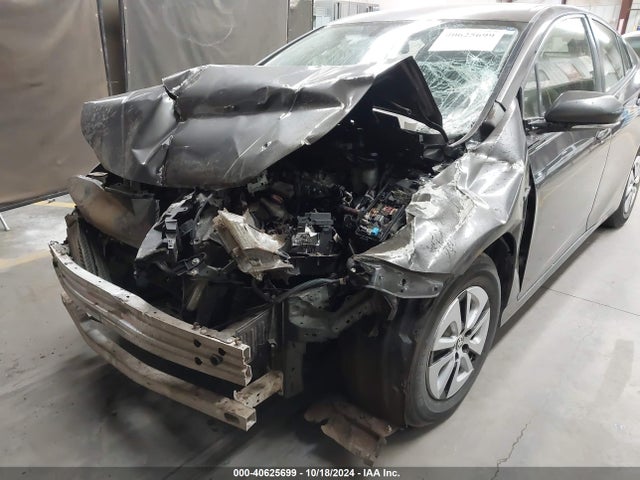 JTDKARFU5G3509420 Toyota Prius Three
