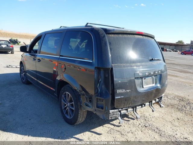 2C4RDGCG2HR813323 Dodge Grand Caravan Sxt