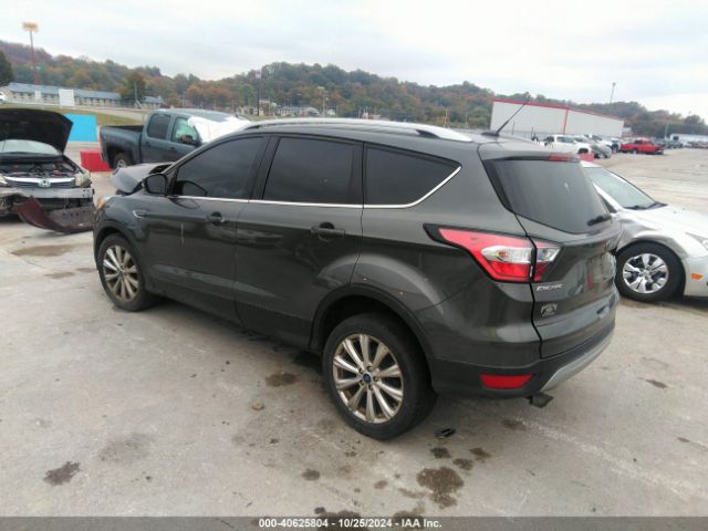 1FMCU9JD0HUD72607 Ford Escape Titanium