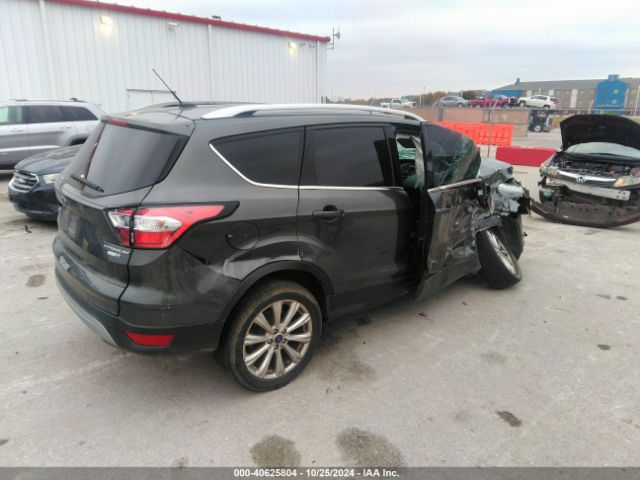 1FMCU9JD0HUD72607 Ford Escape Titanium