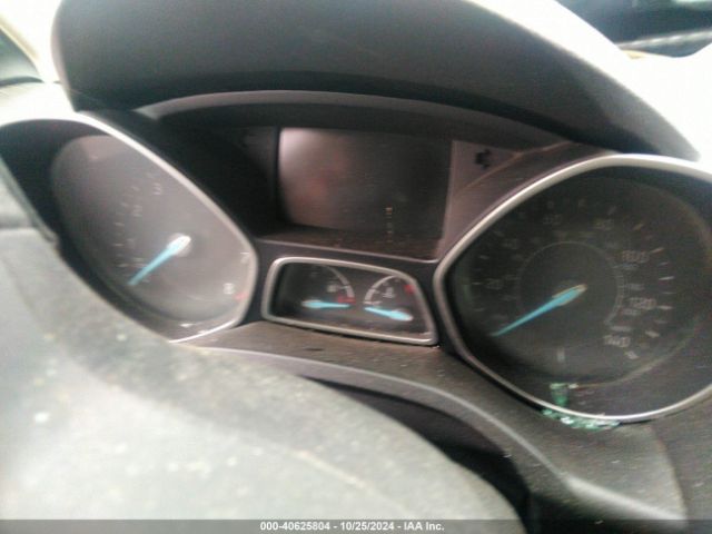 1FMCU9JD0HUD72607 Ford Escape Titanium