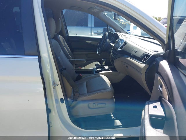 Honda Ridgeline Rtl-t 2017 5FPYK2F67HB011568 Image 5
