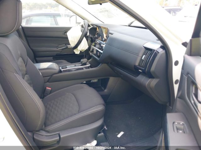 5N1DR3BC2RC258852 Nissan Pathfinder Sv 4wd