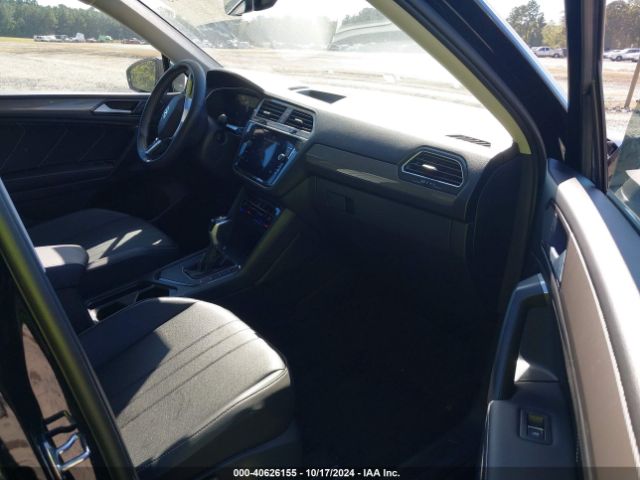 3VV3B7AX0PM122037 Volkswagen Tiguan 2.0t Se