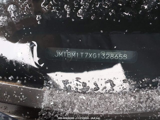 JM1BM1T7XG1328655 Mazda Mazda3 I Sport
