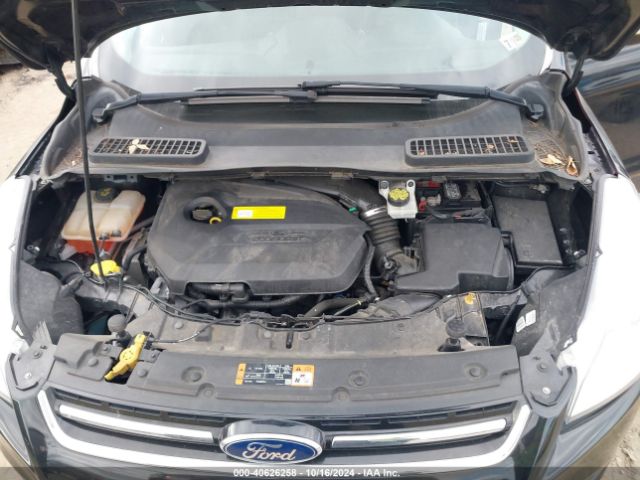 1FMCU0JX0FUC73563 Ford Escape Titanium