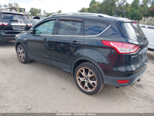 1FMCU0JX0FUC73563 Ford Escape Titanium