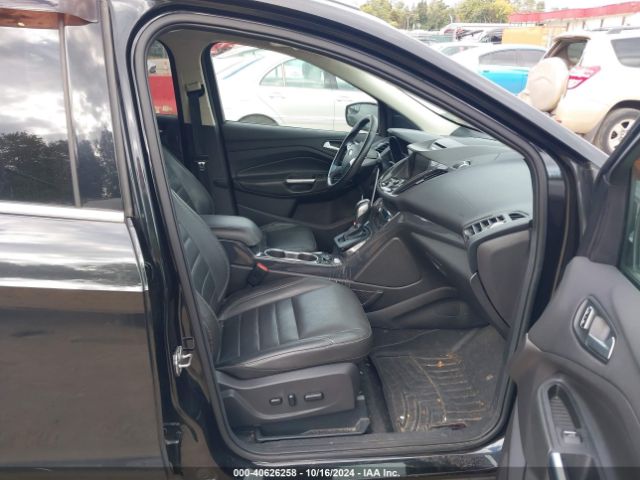 1FMCU0JX0FUC73563 Ford Escape Titanium